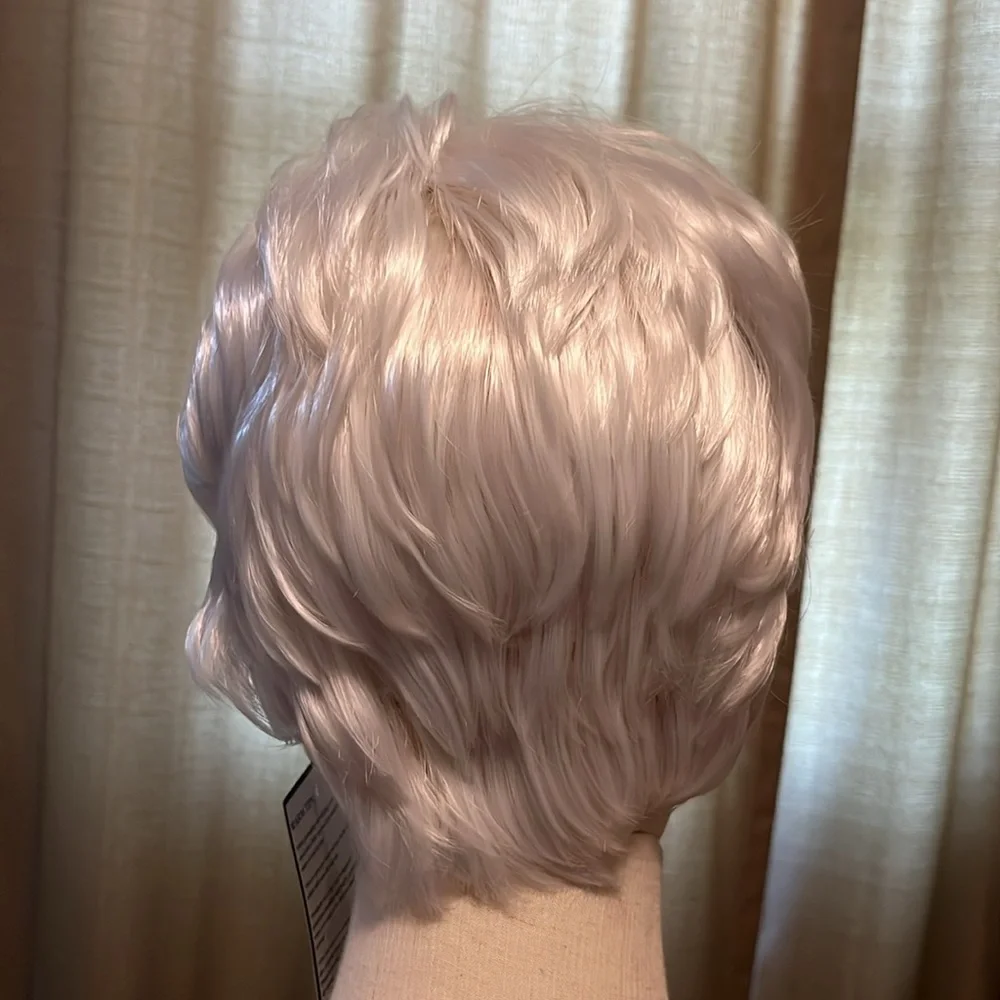 N/A white synthetic